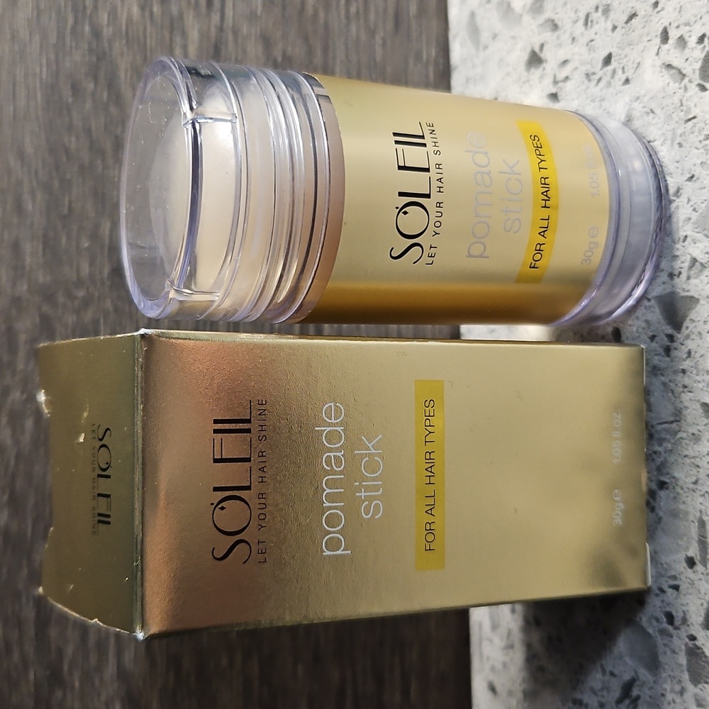 SOLEIL Pomade Stick For All Hair Types 30g NEW MSRP $89